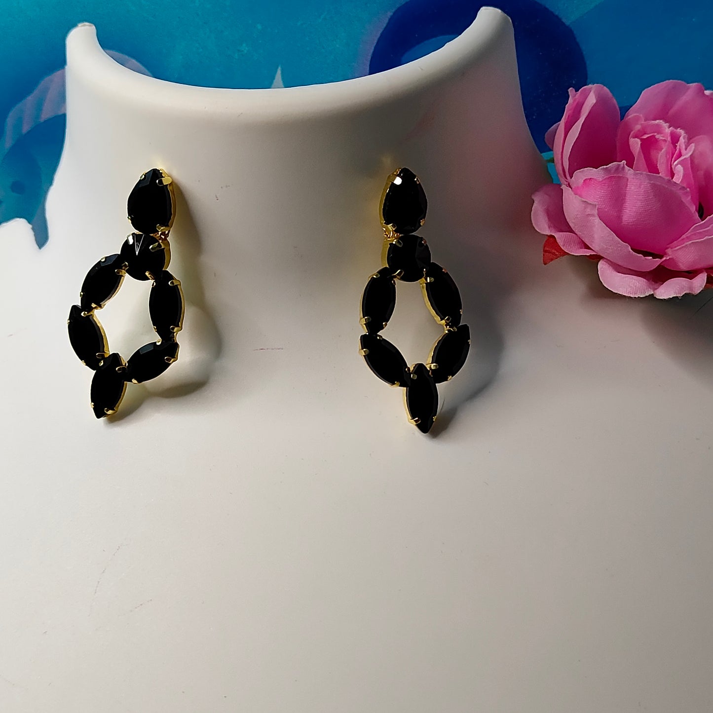 BLACK JHUMKA HOOP