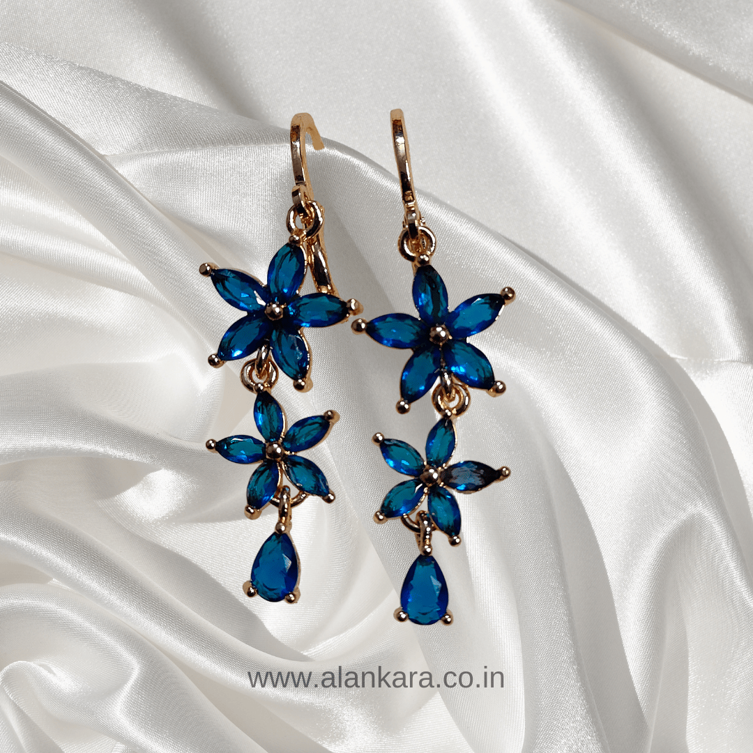 BLUE FLOWER DANGLER