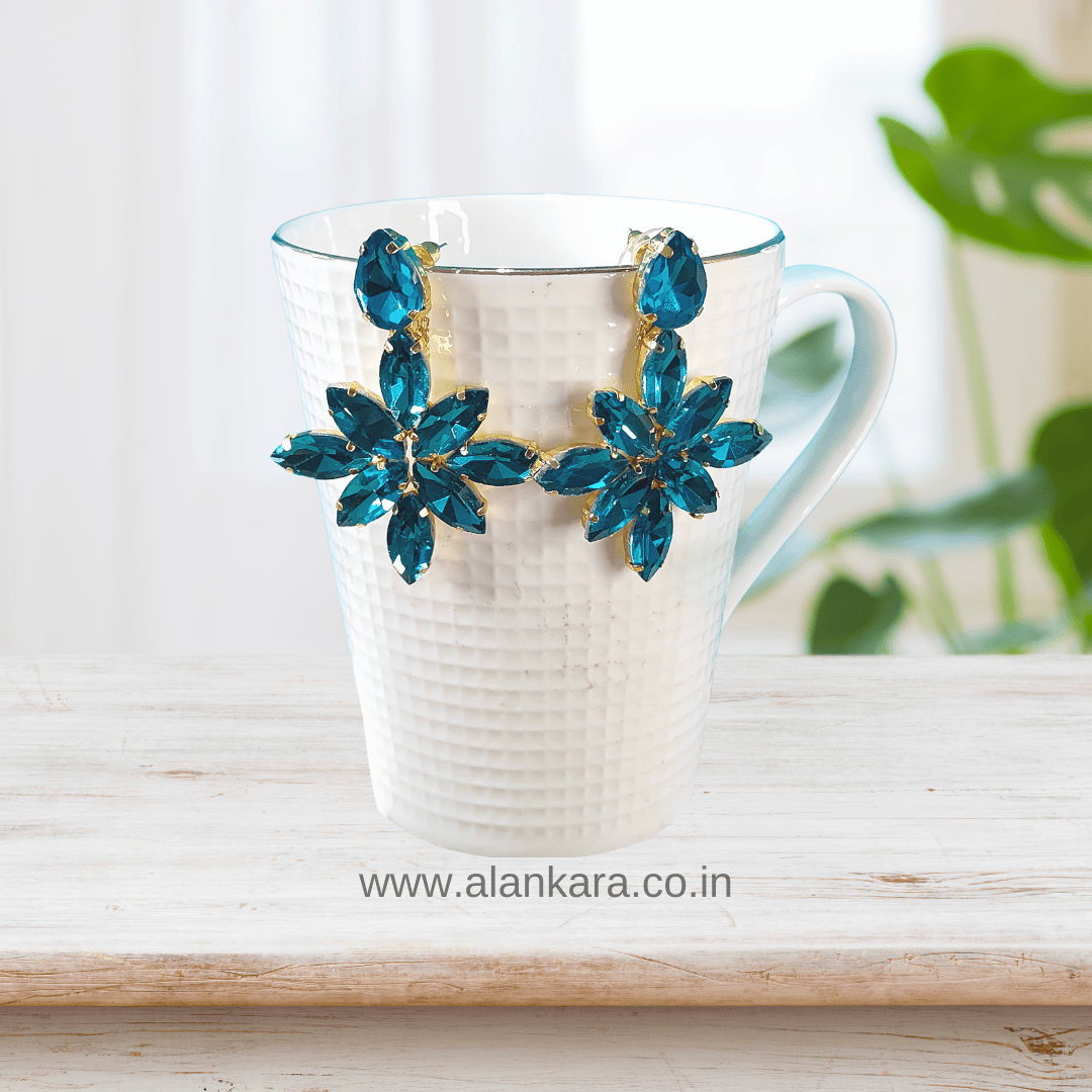 BLUE FLORAL SQUARE DANGLER