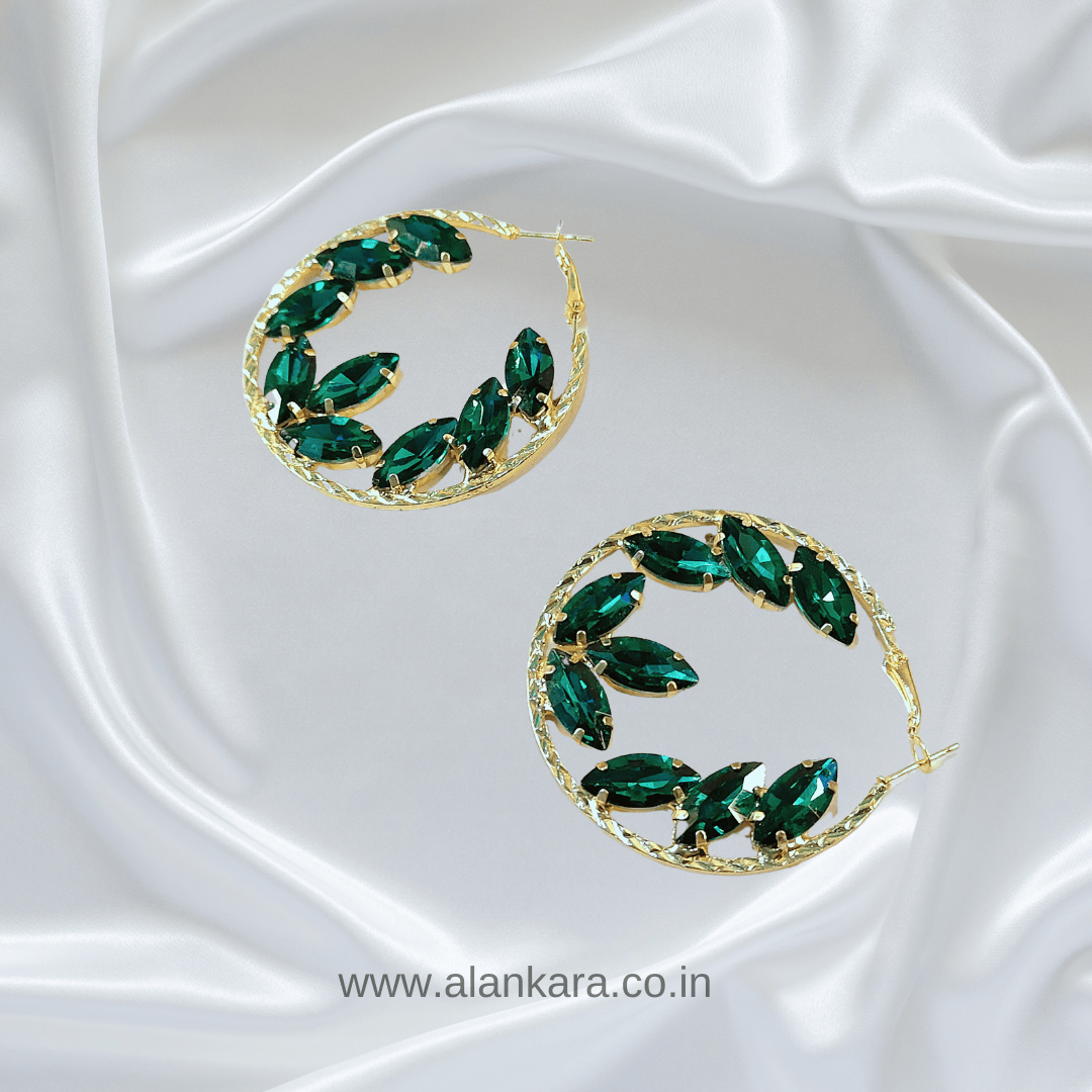 GOLDEN GREEN STONE HOOP