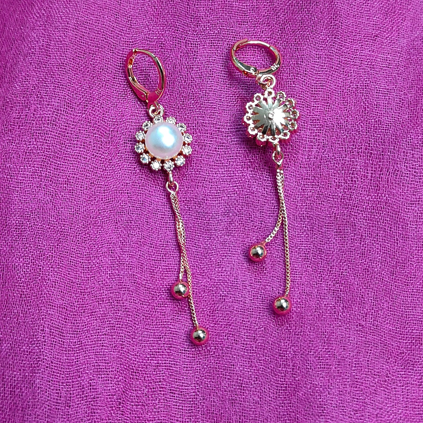 GOLDEN PEARL FLORAL DANGLER