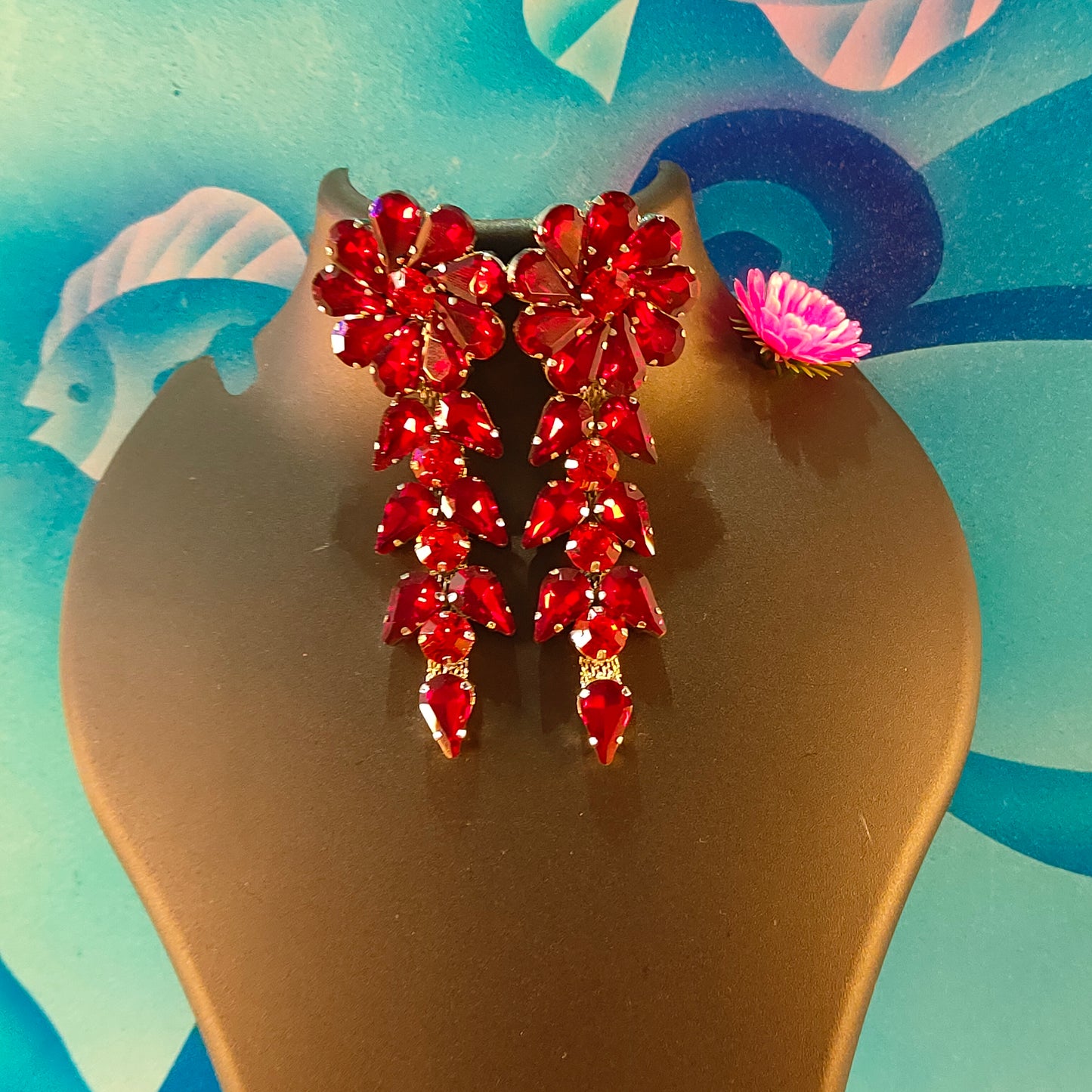 RED FLOWER PETALS DANGLER