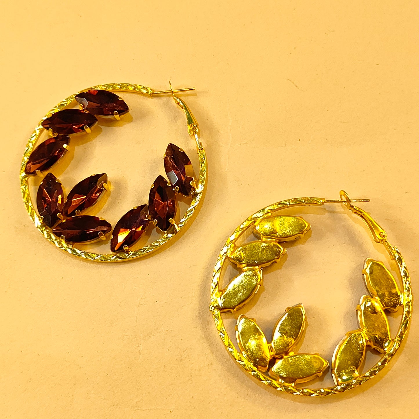 GOLDEN WINE STONE HOOP