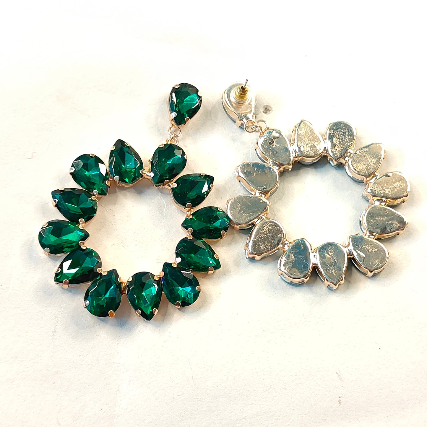 GREEN FLORAL STONE HOOP