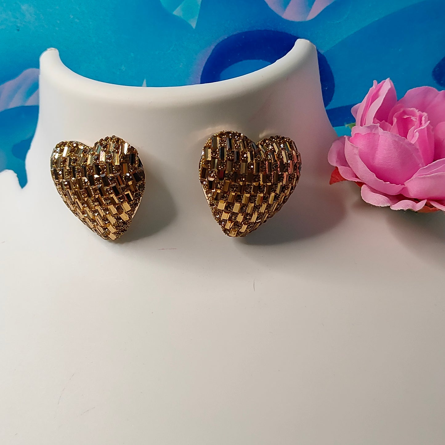 GOLDEN HEART SPARKLE STUD