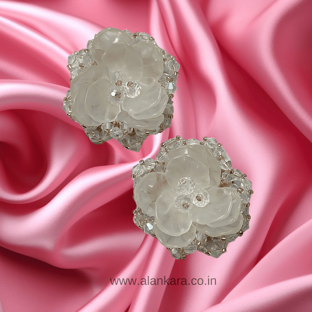 WHITE CERAMIC FLOWER STUD