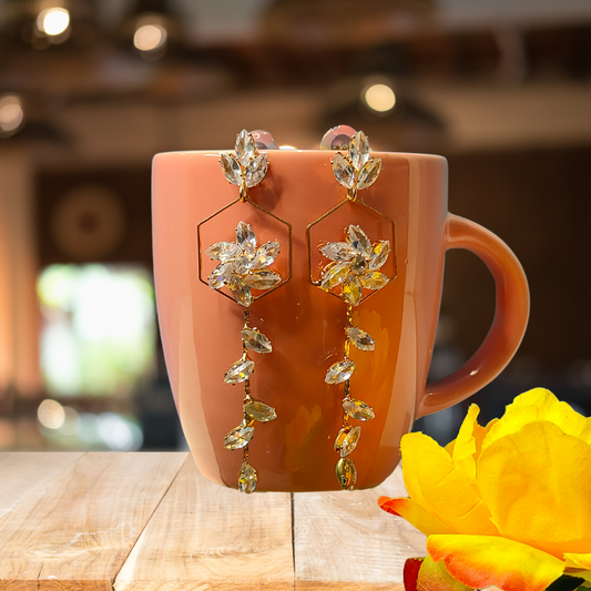 WHITE CRYSTAL FLORAL DANGLER